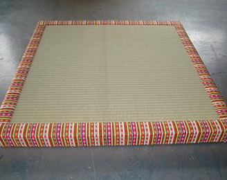 御前畳（繧繝縁高座）